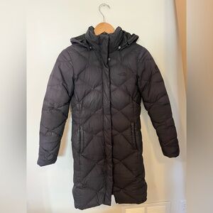 The North Face Miss Metro women’s down parka — size XS